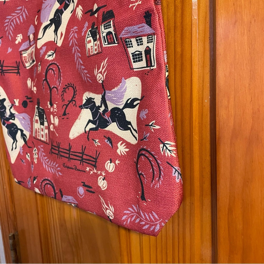 NWT HEADLESS HORSEMAN “KITSCHY WITCH” BRAND TOTE BAG Halloween Sleepy Hallow - Picture 10 of 15